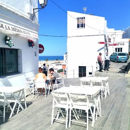 En El Casco Historico, A 5 Min Playa. Apartment